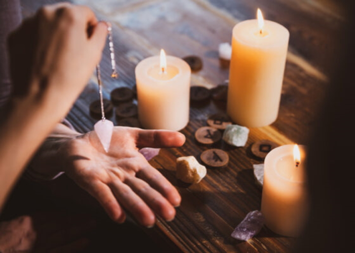 How to Use a Crystal Pendulum