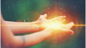 Read more about the article 5 Side Effects Of Reiki Attunements