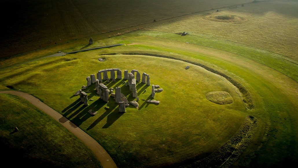 You are currently viewing Stonehenge may have had roots in a Welsh stone circle